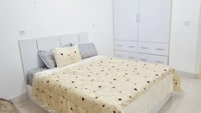 سوئیت دوخوابه بهار و زیتون