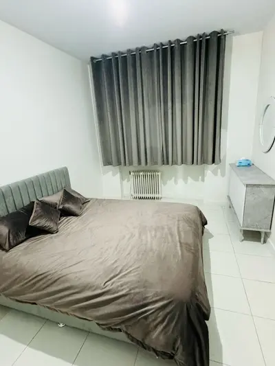 سوئیت دوخوابه زرشکی ۳ جنت آباد جنوبی