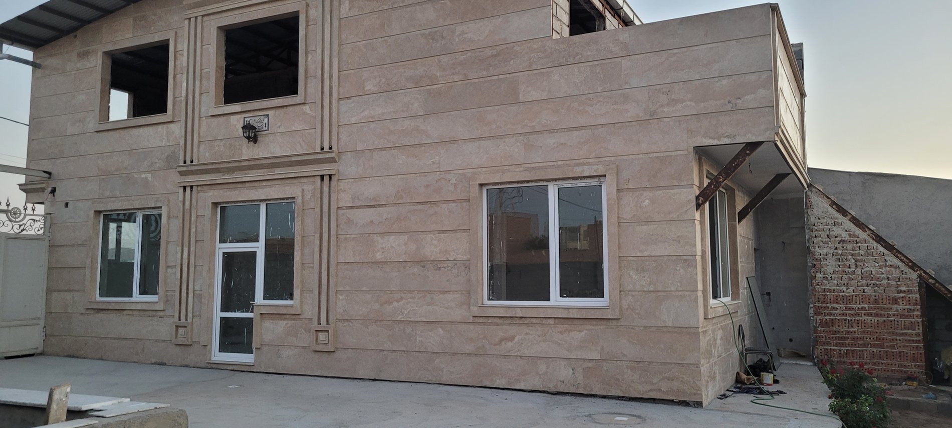 ویلا یک خوابه استخردار سلنا