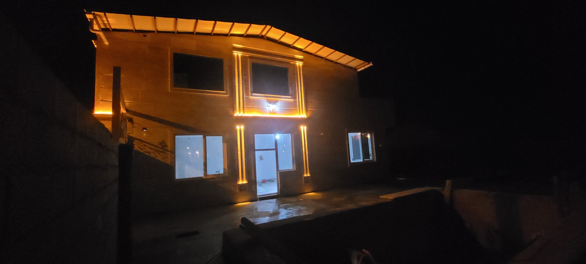 ویلا یک خوابه استخردار سلنا