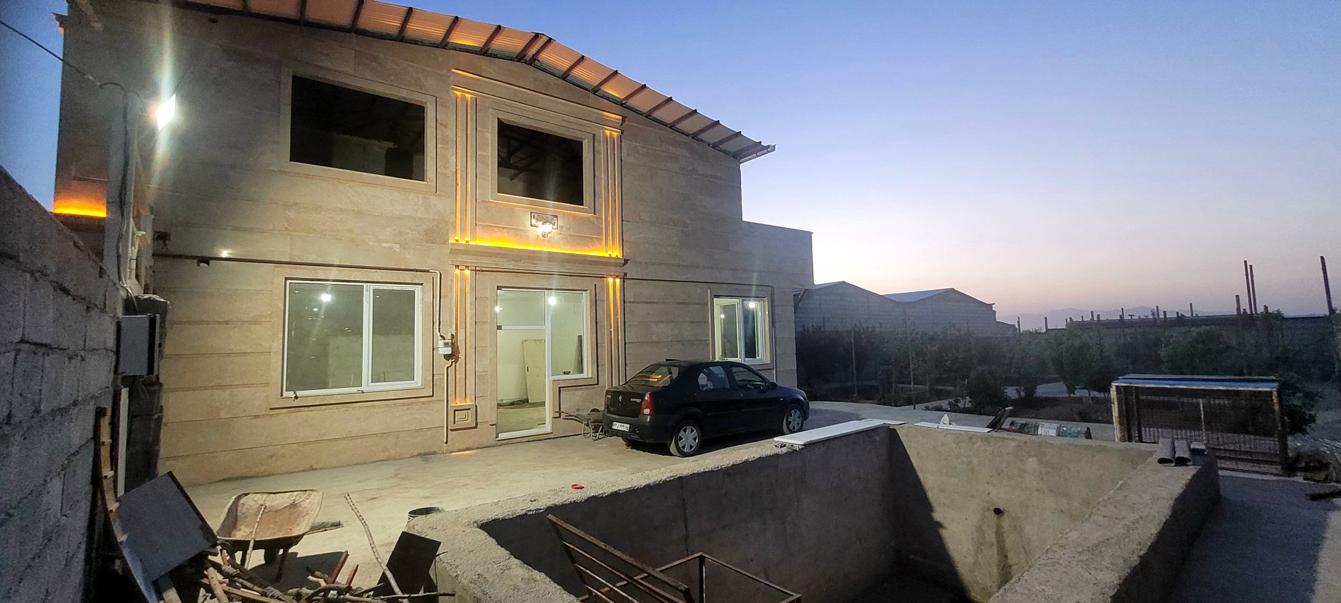 ویلا یک خوابه استخردار سلنا