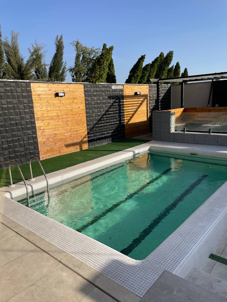 ویلا دوبلکس استخردار آبگرم کاریزما