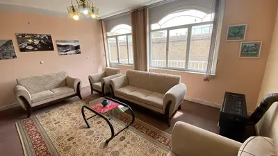 آپارتمان یک خوابه خانه انار