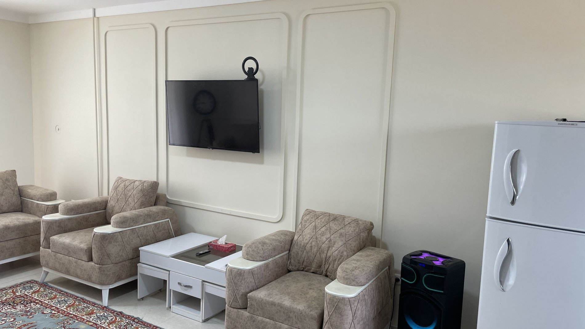 ویلا دوخوابه استخردار آبگرم رمانا