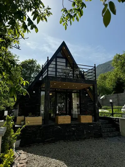 کلبه دوخوابه چوبی سلمل