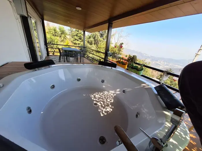 ویلا دوخوابه جکوزی دار پیازکش