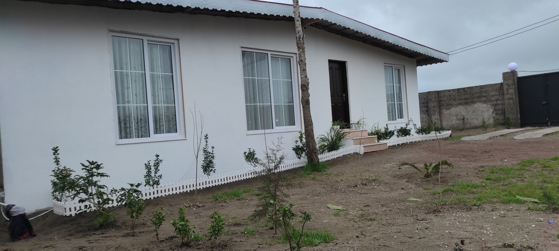 دوخوابه ساحلی فرند