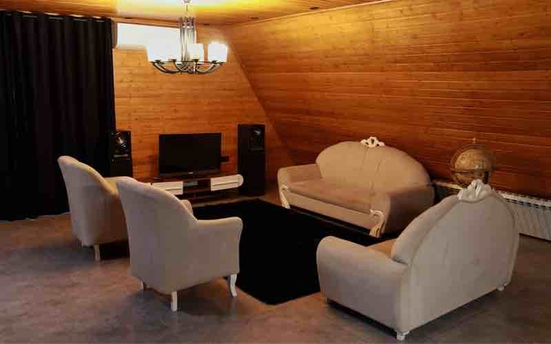 کلبه سه خوابه استخردار آرسان - انتخاب عنوان تصویر