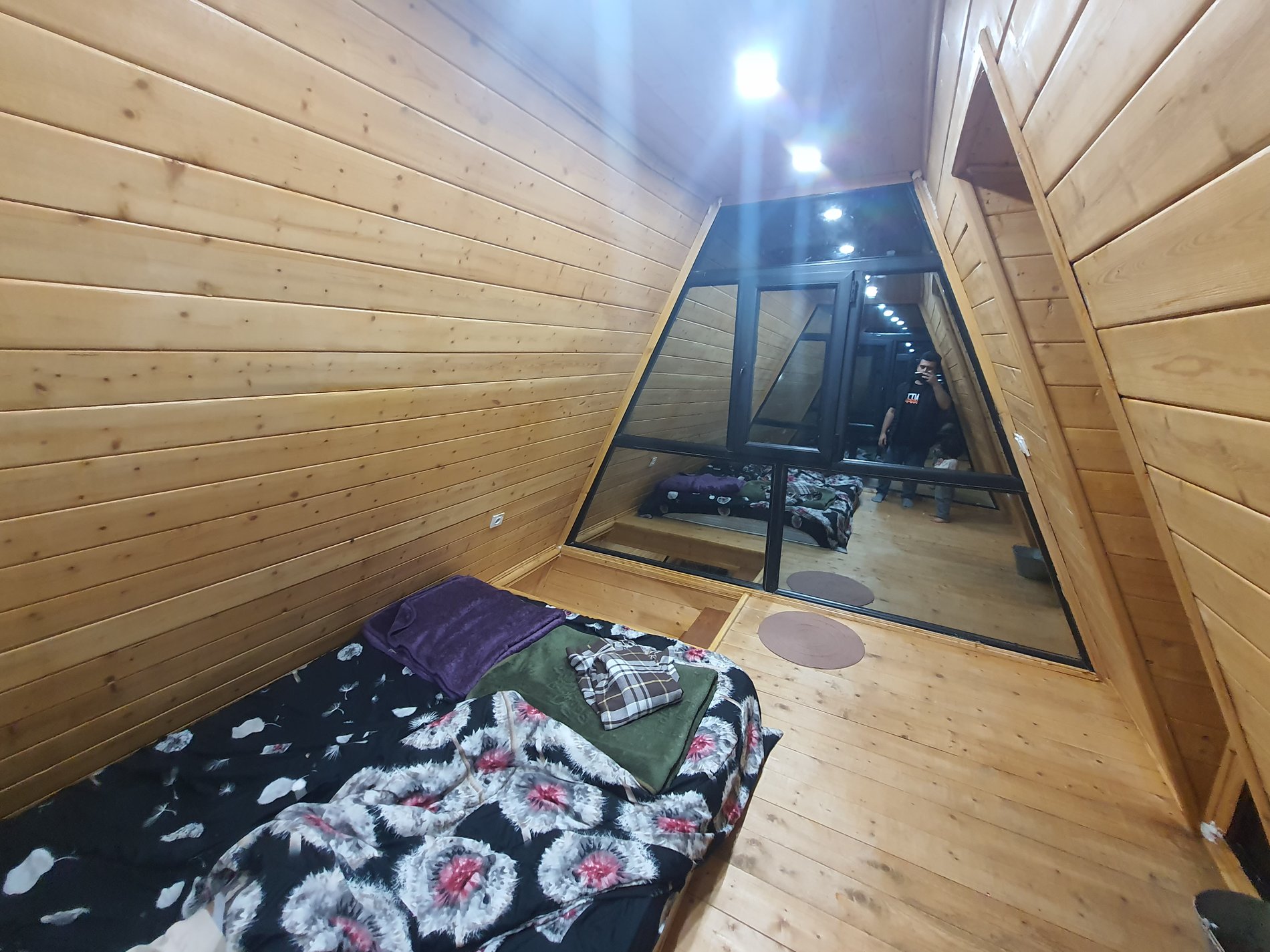 کلبه کلبه یک خوابه ماهتیسا