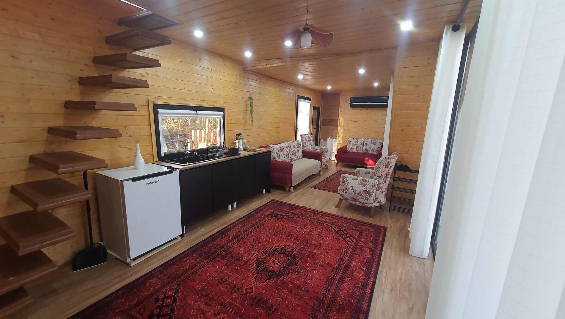 کلبه یک خوابه ماهتیسا