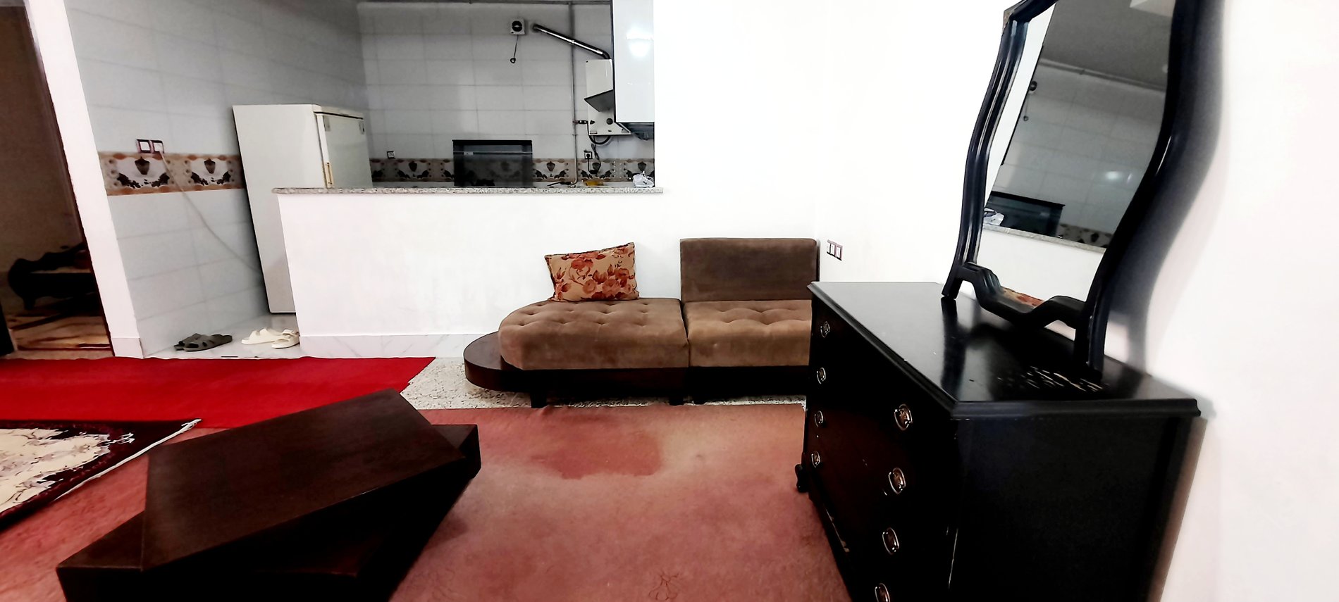 آپارتمان یک خوابه سالاروند