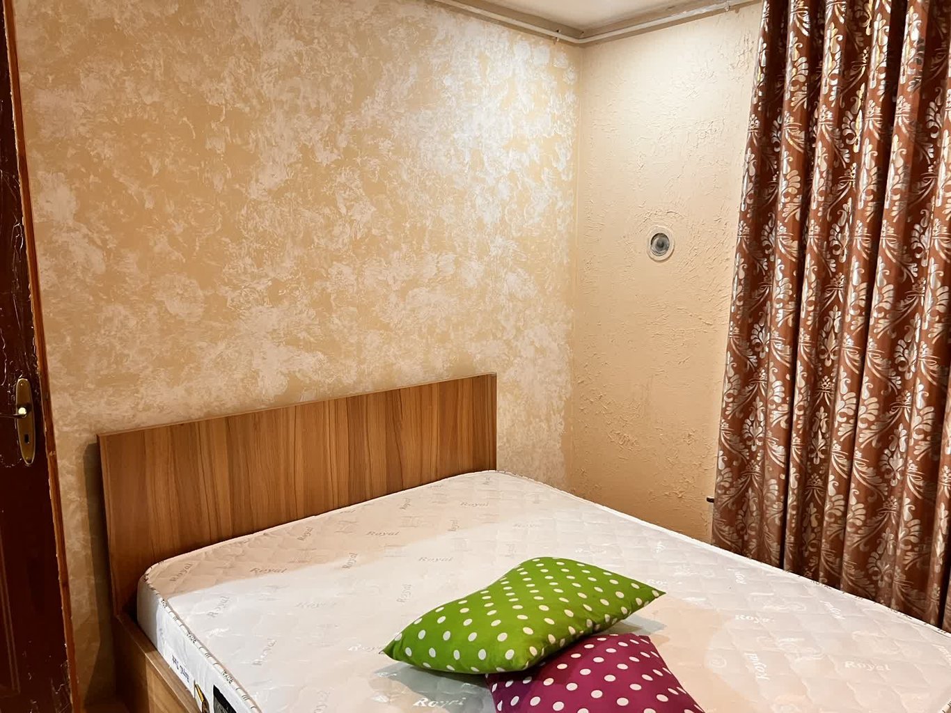 آپارتمان دوخوابه برنا - واحد 10