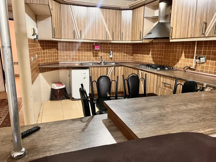 آپارتمان دوخوابه برنا - واحد 2 - آشپزخانه