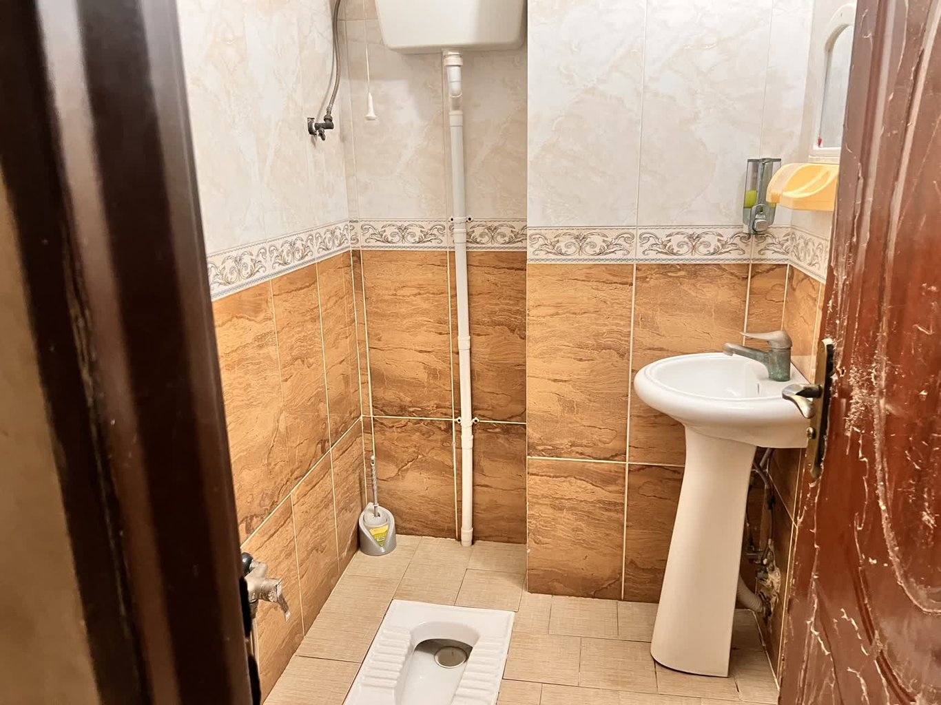 آپارتمان دوخوابه برنا - واحد 6