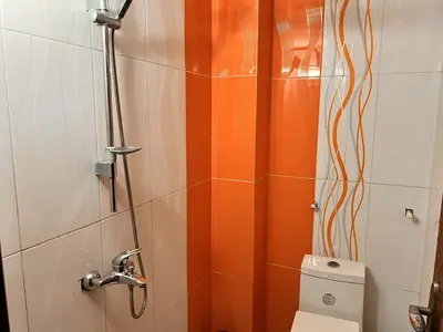 آپارتمان دوخوابه برنا واحد ۱۱