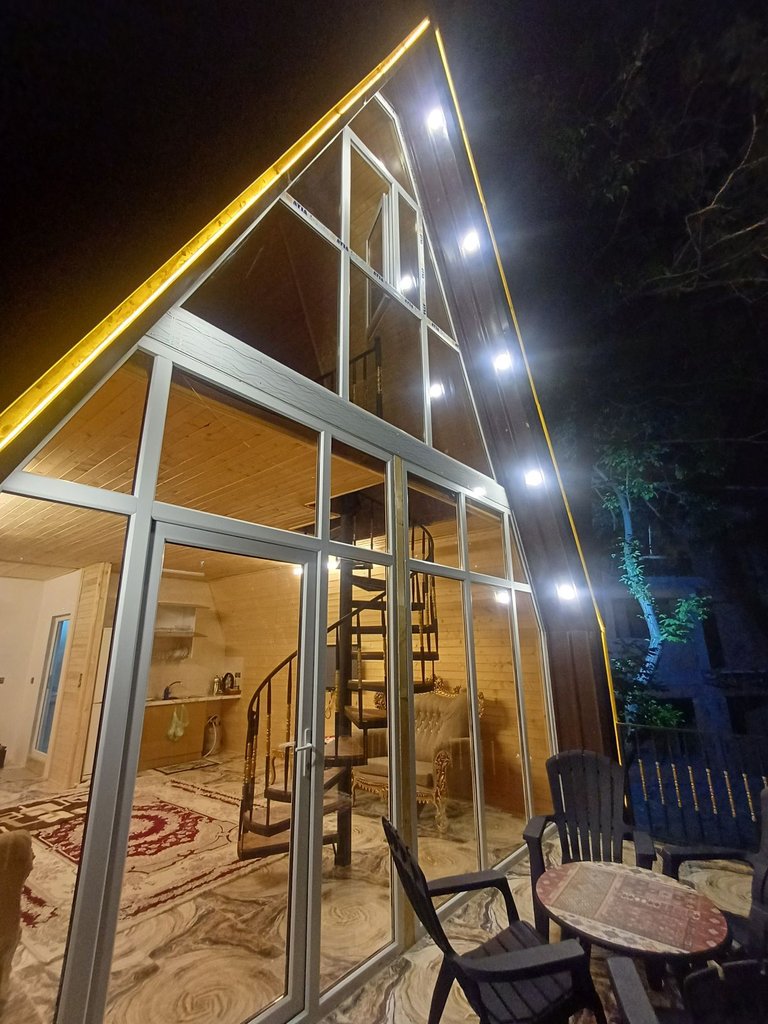 یک خوابه چوبی ماهلین