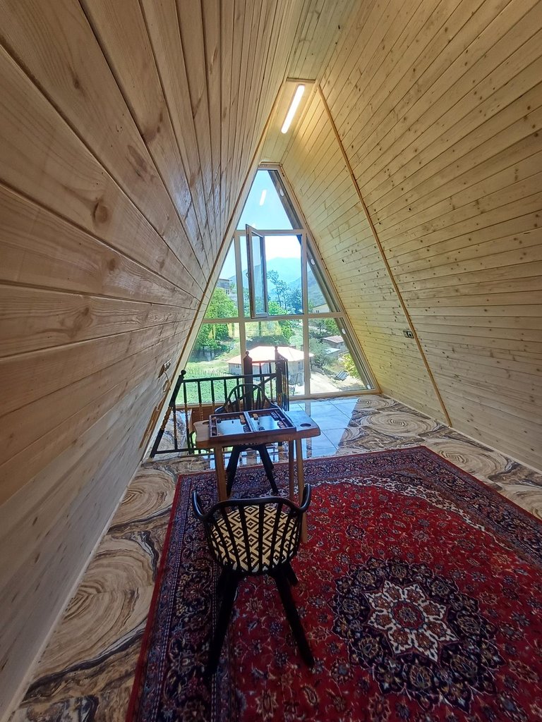 یک خوابه چوبی ماهلین