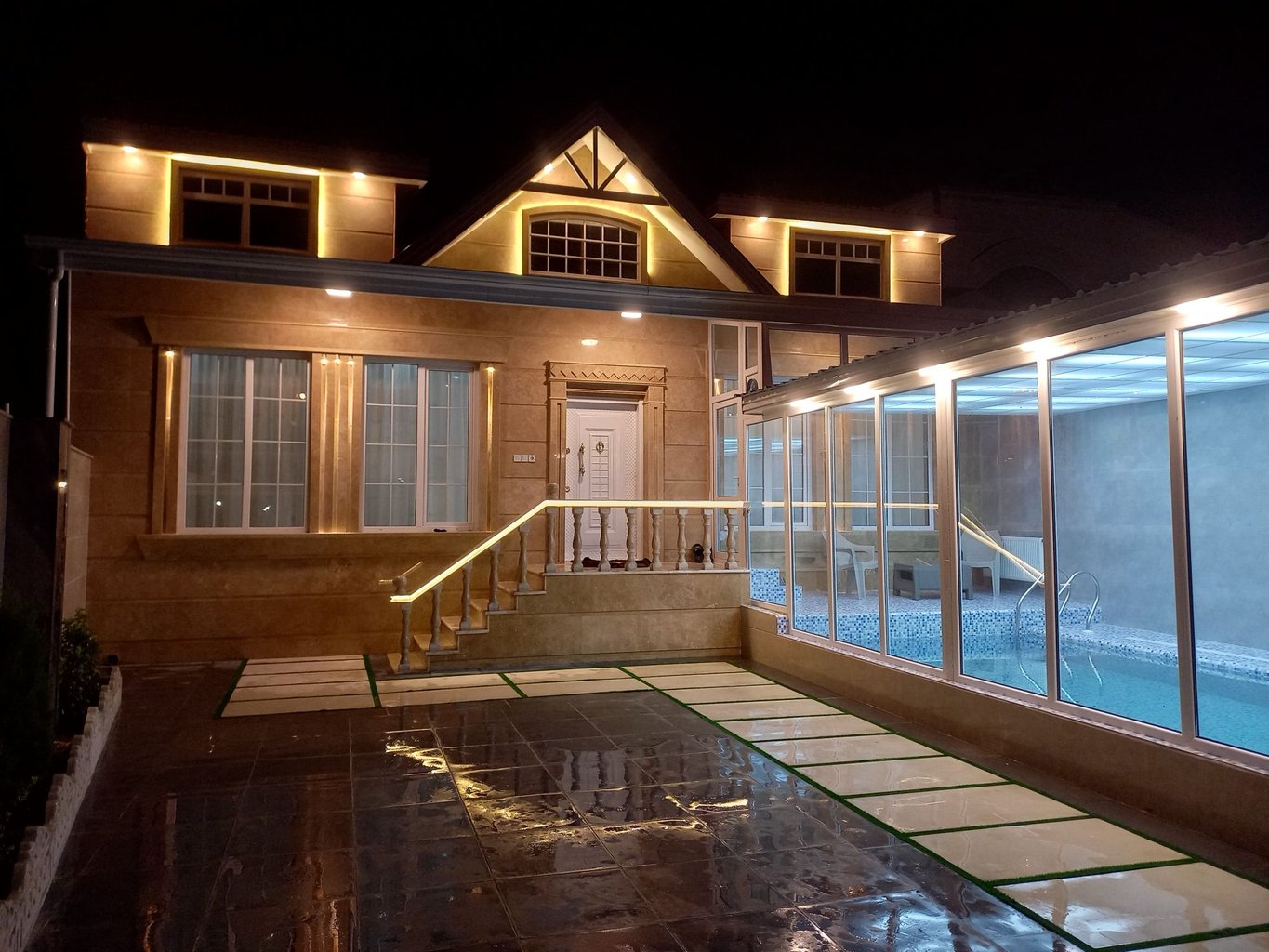 دوخوابه استخردار آبگرم مرزدشت