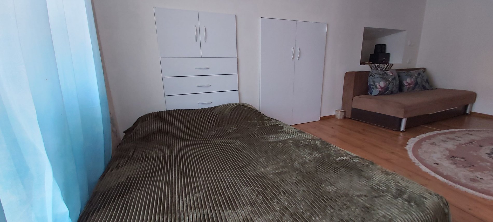 یک خوابه استخردار آبگرم بلوط