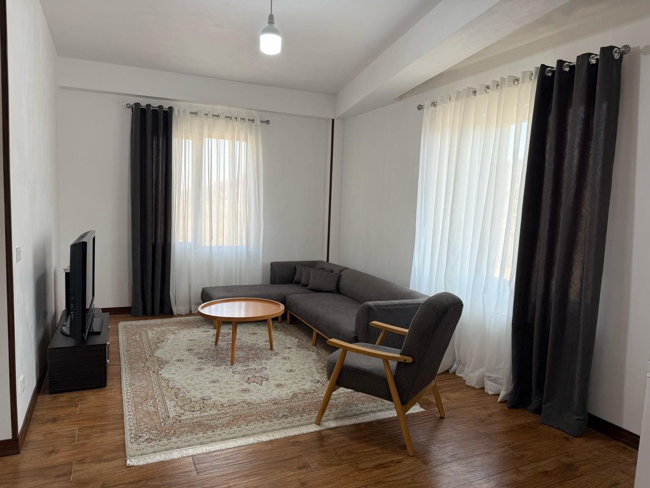 دوخوابه خانه‌ی سبز