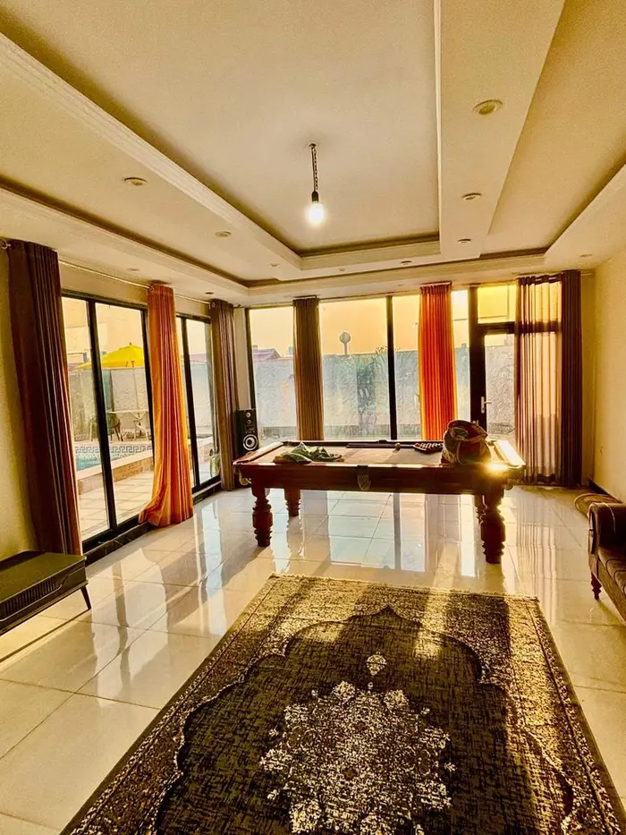 ویلا دوخوابه استخر آبگرم نیهاد - بیلیارد