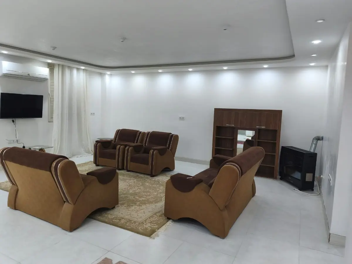 آپارتمان دوخوابه ساحلی قعله ۲