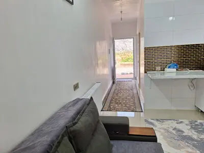 آپارتمان یک خوابه باغ آلبالو واحد 1