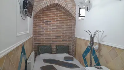 بومگردی عطاالدوله شیراز - واحد دوتخته 1