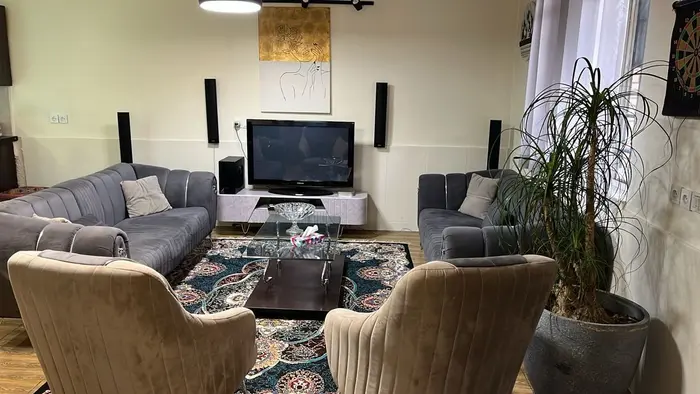 ویلا دوخوابه استخردار آبگرم مانترا - پذیرایی