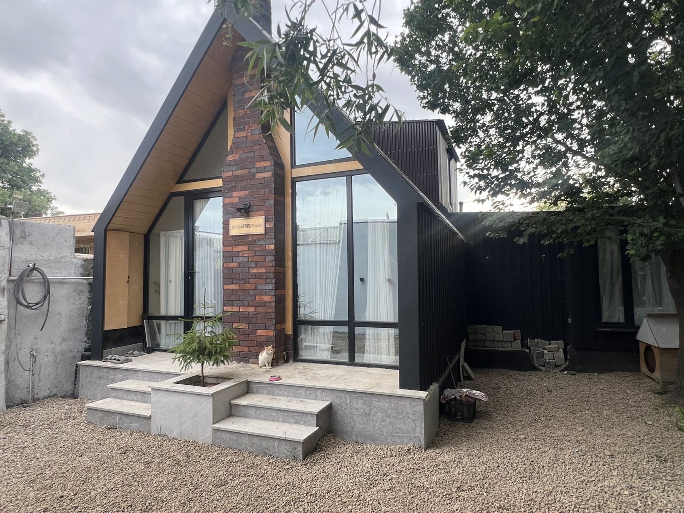 ویلا یک خوابه شام اسبی