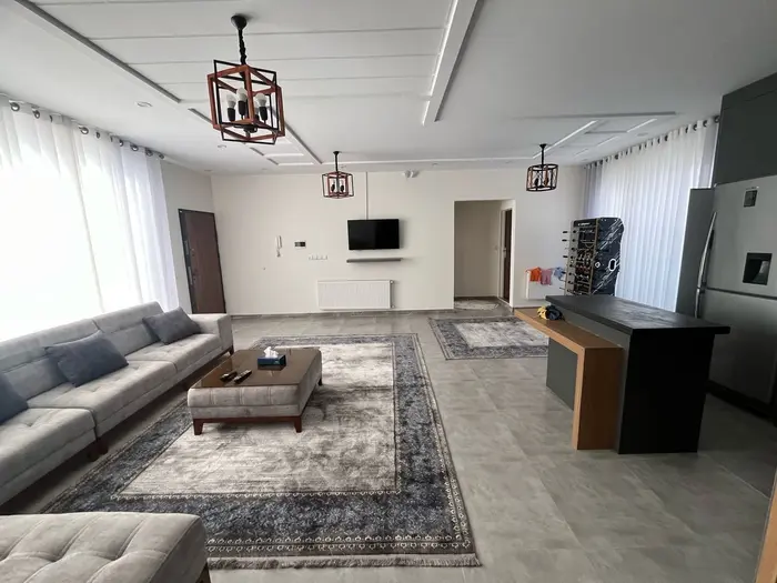 ویلا سه خوابه استخردار آبگرم گلها 2