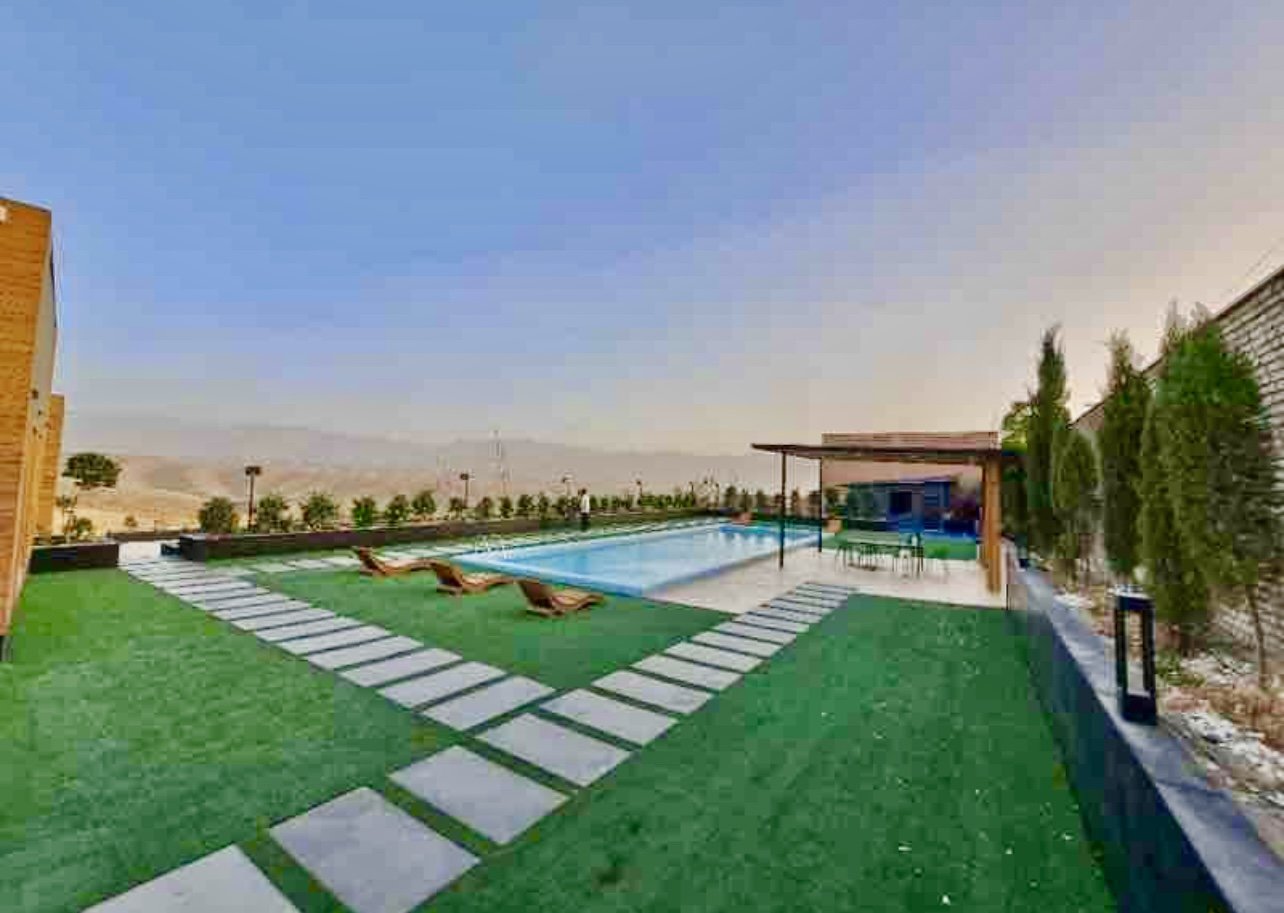 ویلا چهارخوابه استخردار آبگرم کاسپین