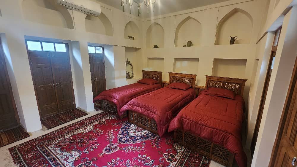 ویلا دوخوابه خانه دیدار - اتاق ۳ نفره 