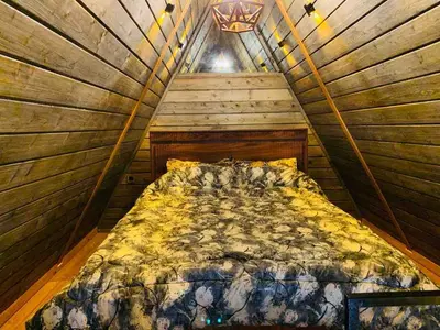 کلبه یک خوابه استخردار آبگرم سوئیسی اکتور