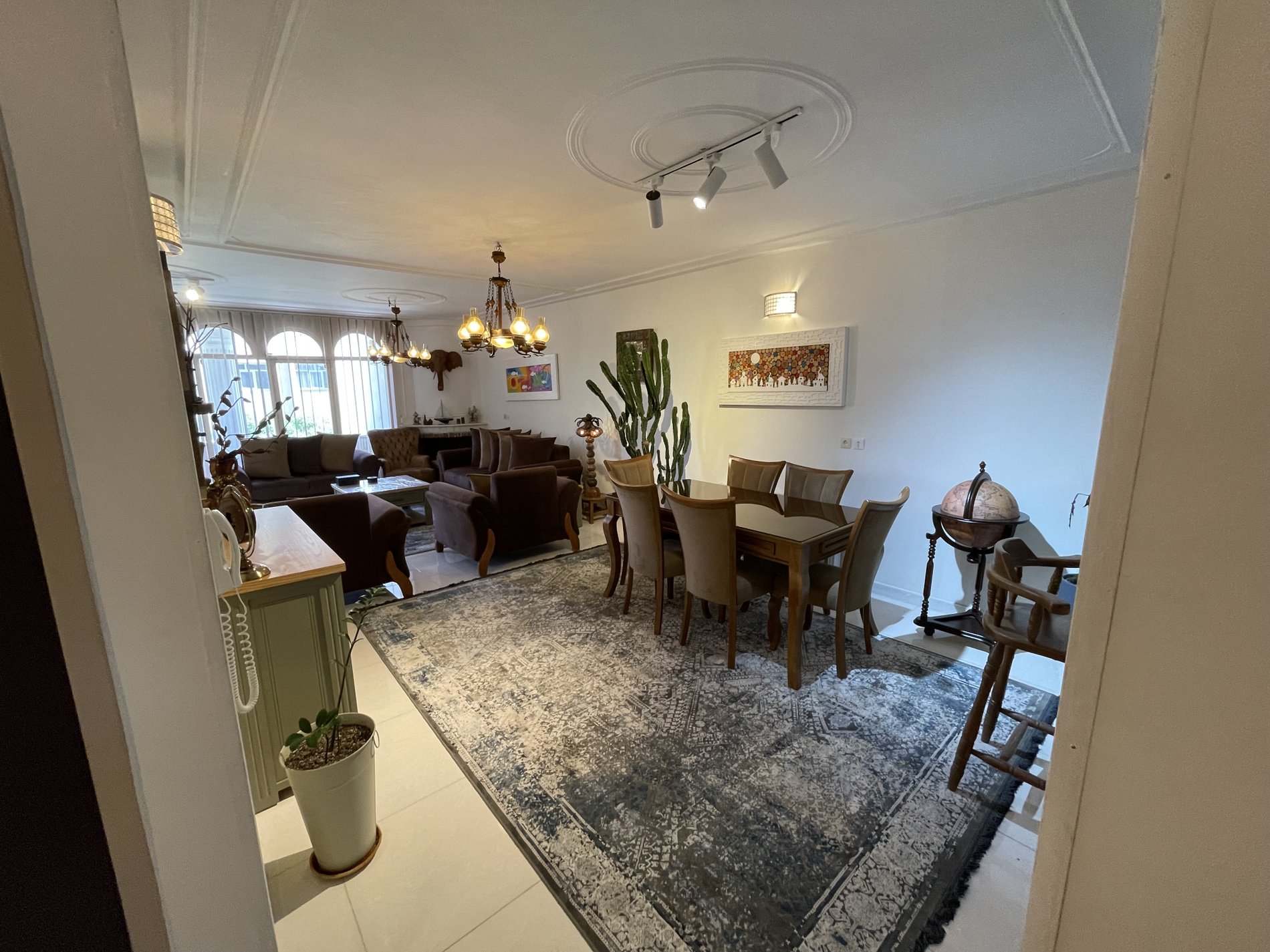 آپارتمان سه خوابه عرفان 1