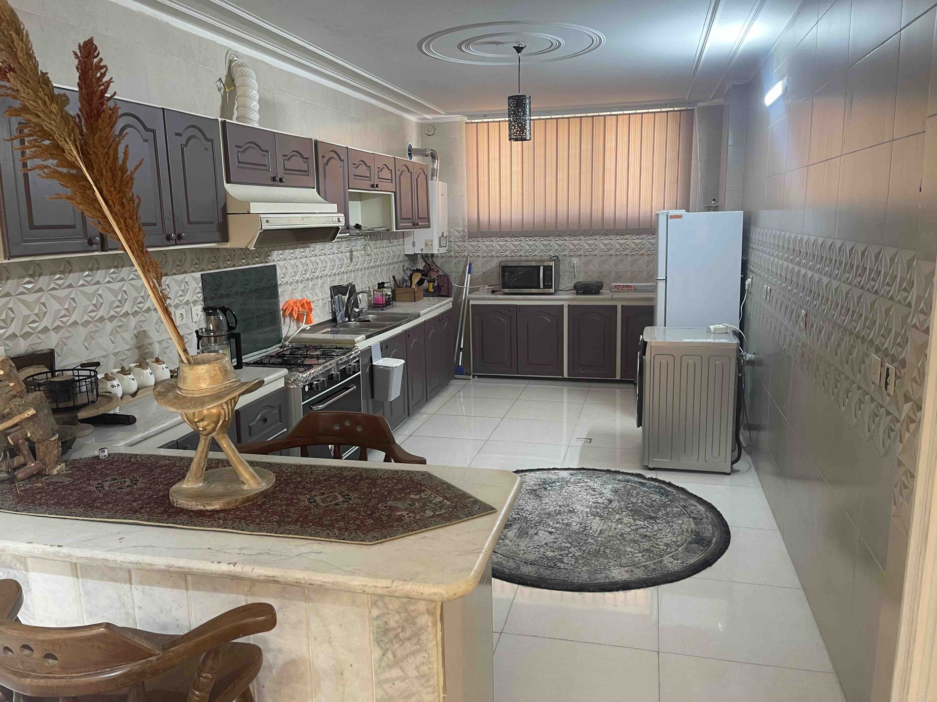 آپارتمان سه خوابه عرفان 1