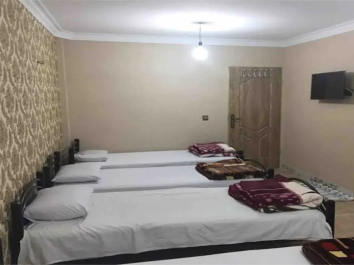 مسافرخانه چهارتخته کشاورز