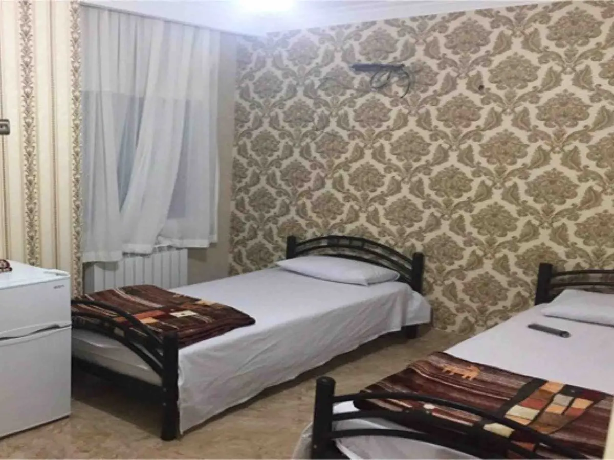 مسافرخانه سه تخته کشاورز