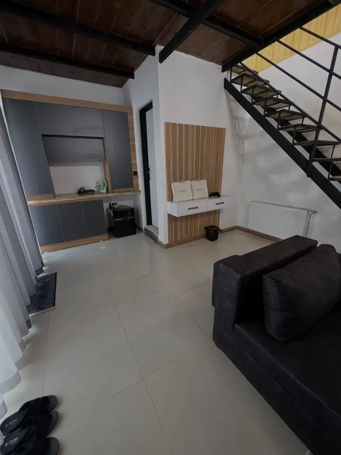 مجتمع اقامتگاهی یک خوابه تلاربوم