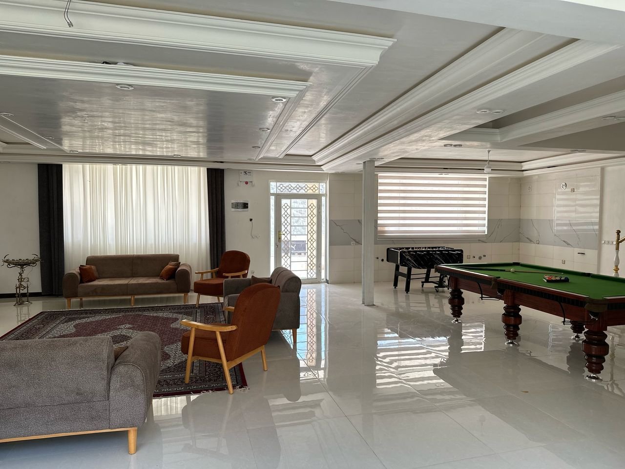 سه خوابه استخردار باغ دایی