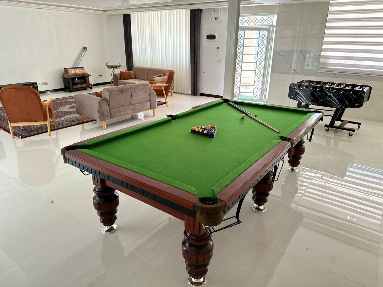 سه خوابه استخردار باغ دایی