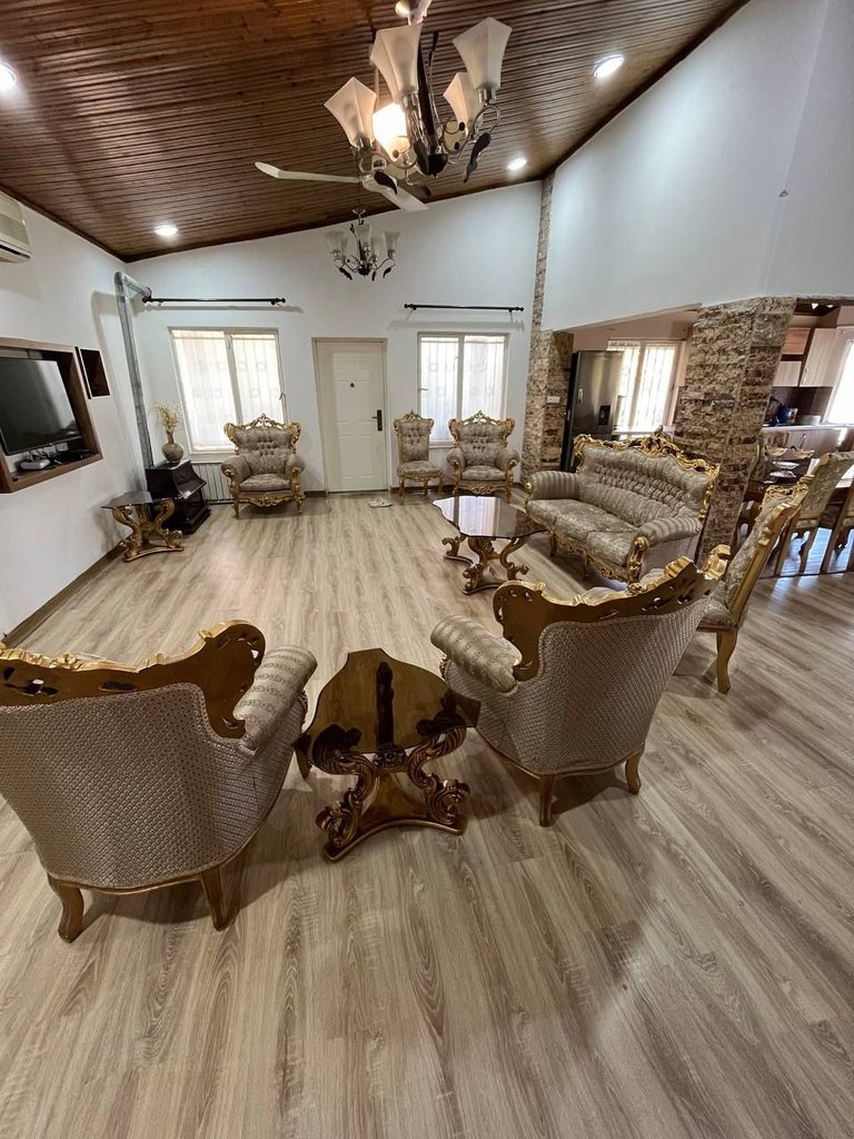 شش خوابه استخردار آبگرم جیسا