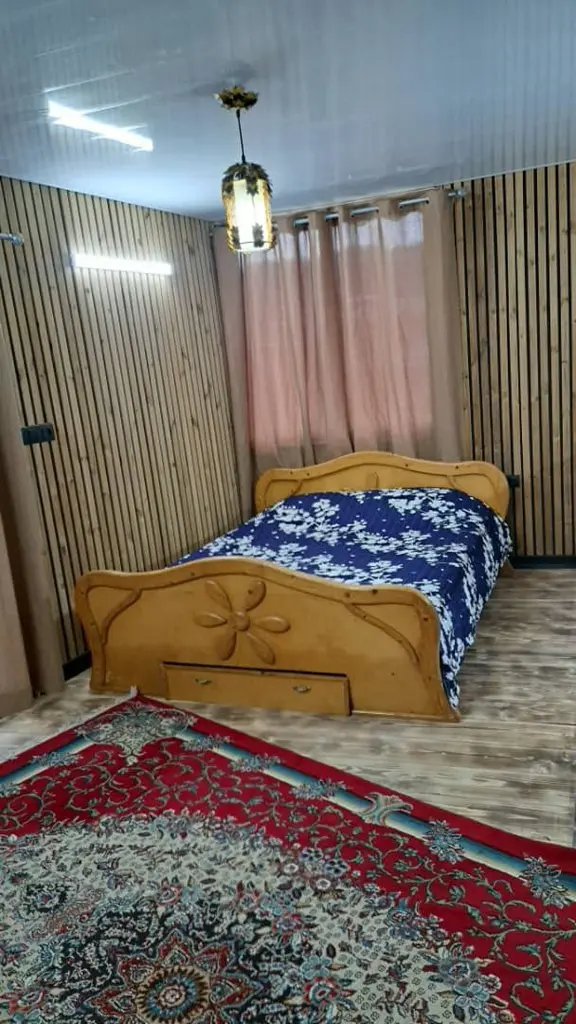 کلبه یک خوابه جنگلی نامی