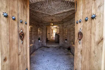 اقامتگاه سنتی خانه یار - واحد دوتخته لیلی