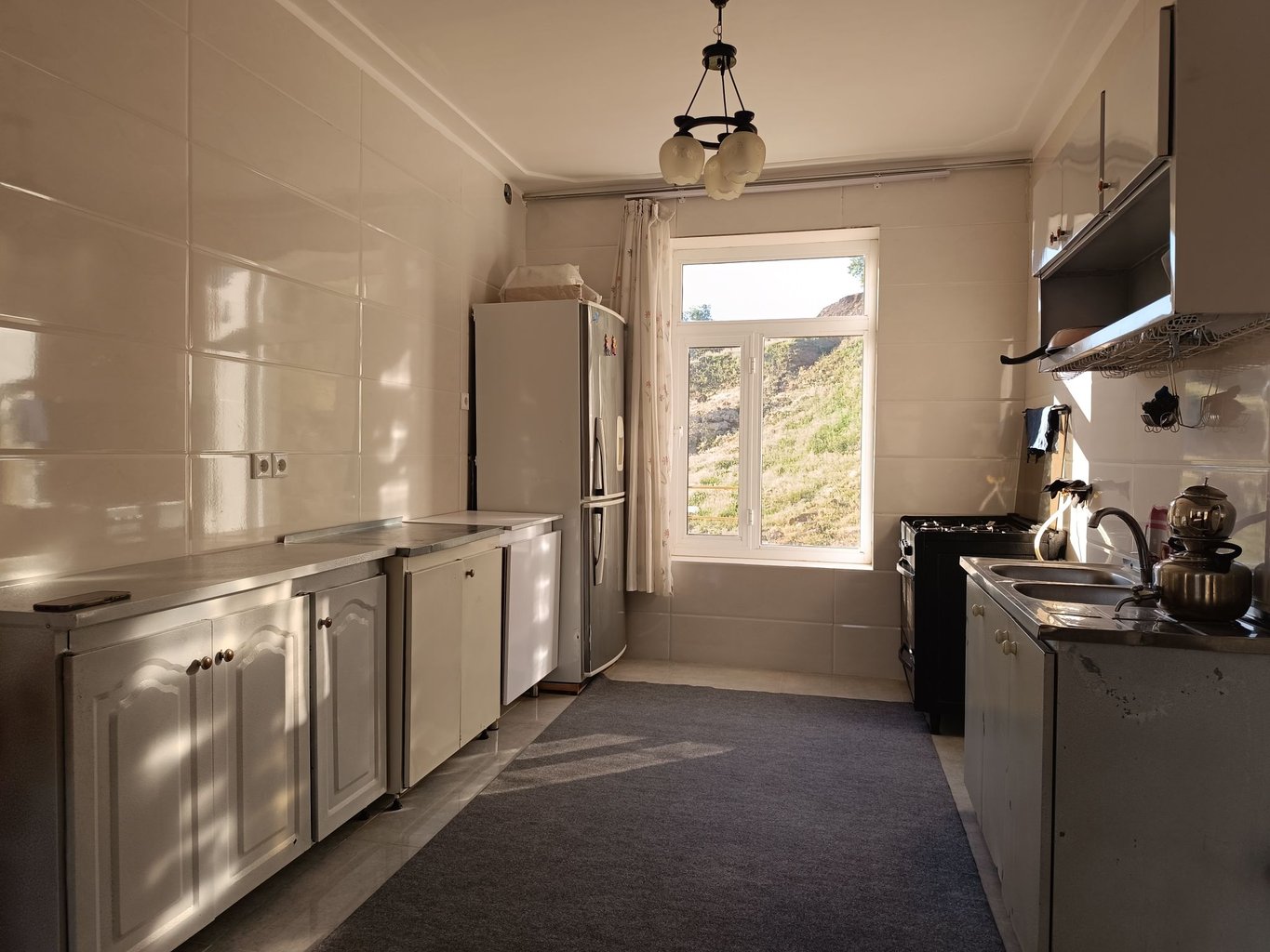 سوئیت دوخوابه ژیان