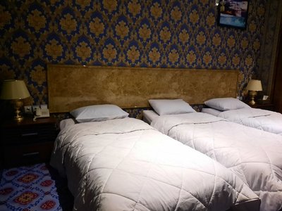 سوئیت اتابک - واحد ۳۰۱