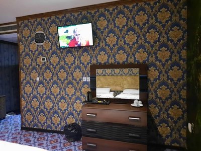 سوئیت اتابک - واحد ۳۰۱