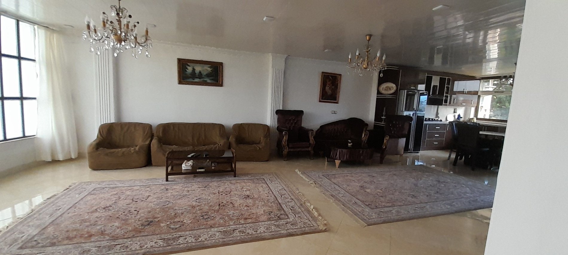 آپارتمان دوخوابه میرزا کوچک خان