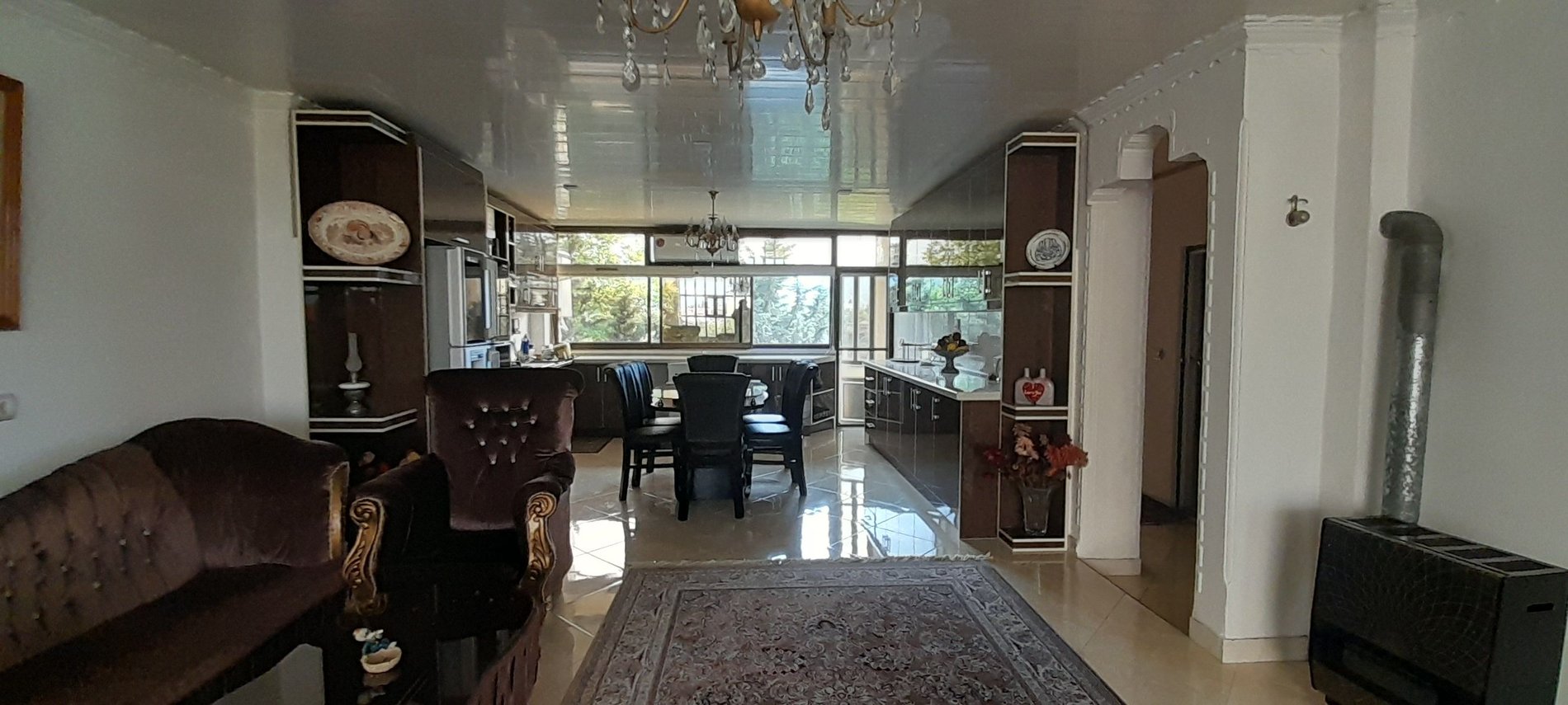 آپارتمان دوخوابه میرزا کوچک خان