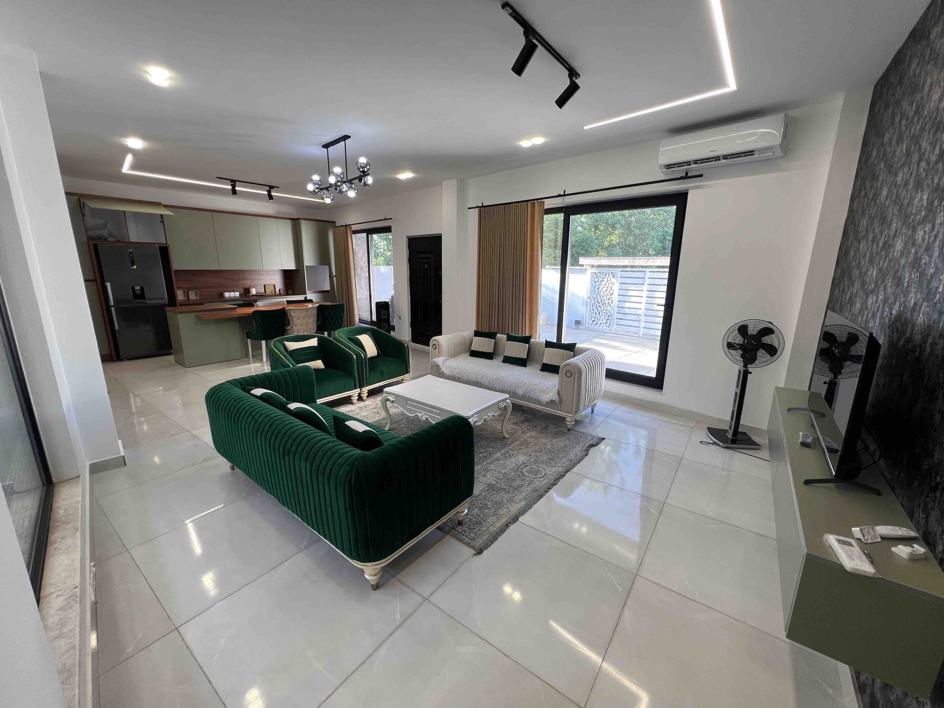 ویلا دوخوابه استخردار نوا